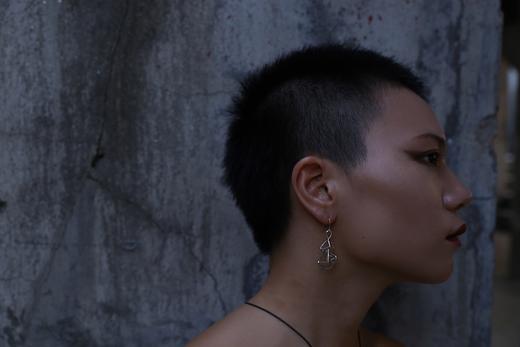 CHEZ BOQUE 爵士年代系列原创手工925银耳环《密室》 商品图0