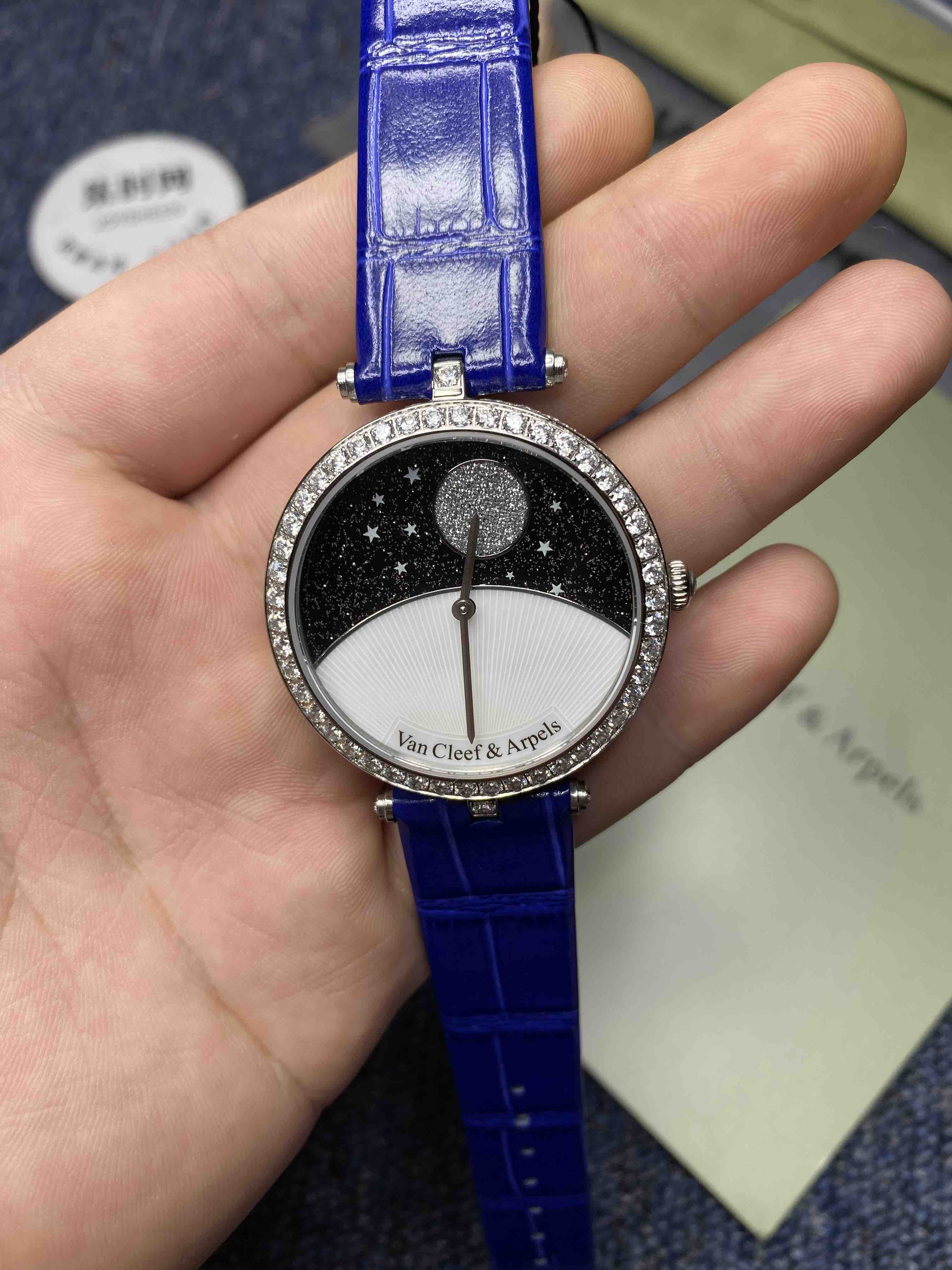 vancleefarpels梵克雅宝复杂系列日月星辰腕表机芯瑞士石英机芯