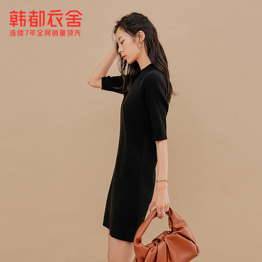 韩都衣舍2021春新款法式小众收腰小黑裙设计感打底连衣裙女PV9734 商品图3