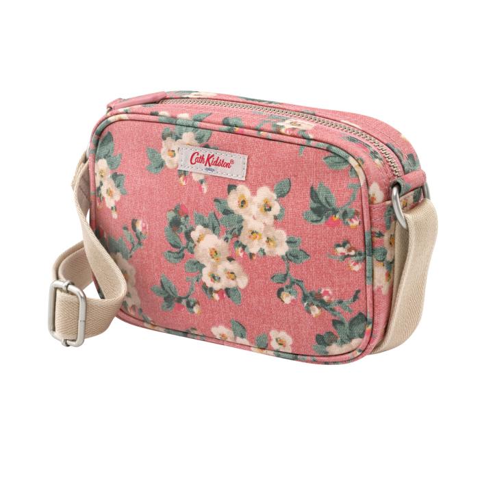 韩国Cath Kidston8月迷你菱形包JPY带授权招加盟代理