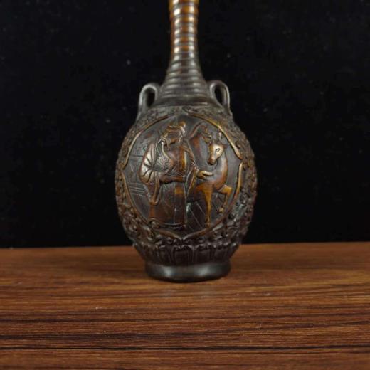 纯铜高浮雕工艺花瓶 商品图1