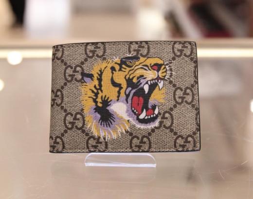 奢侈品guccisupremetiger钱包451272k5y1n8666