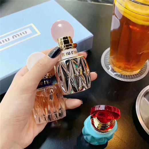 miumiu香水四件套