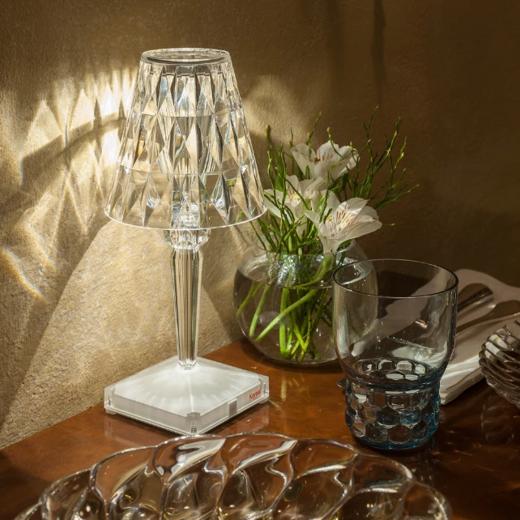 Kartell品牌BATTERY系列钻石灯 商品图0