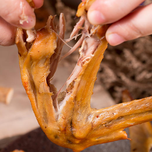 【招牌熏味】罗大胡子简装熏鸭翅/特产小吃零食6支装 商品图4