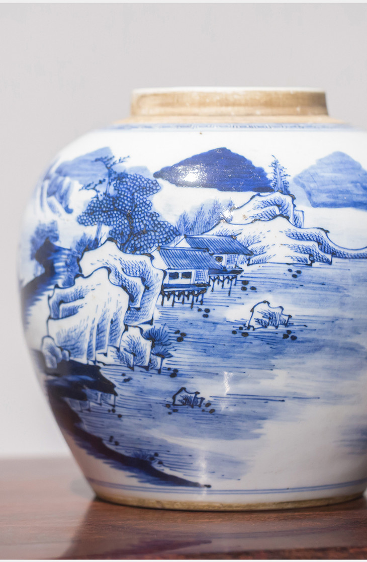 清康熙山水人物青花罐一对