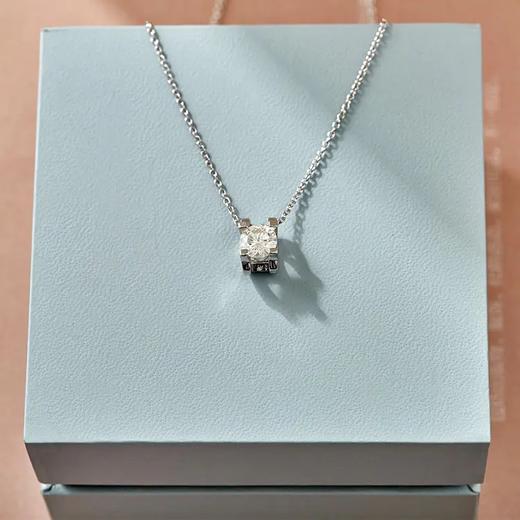 六鑫珠宝 一克拉牛头莫桑钻项链精美礼盒 商品图3