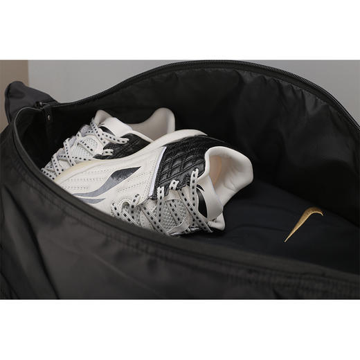 李宁大容量足球运动单肩包装备包ABDQ2181 商品图3