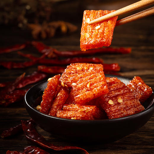 【刻凡网红小辣条棒辣皮125g、3包】网红休闲怀旧零食品 商品图3