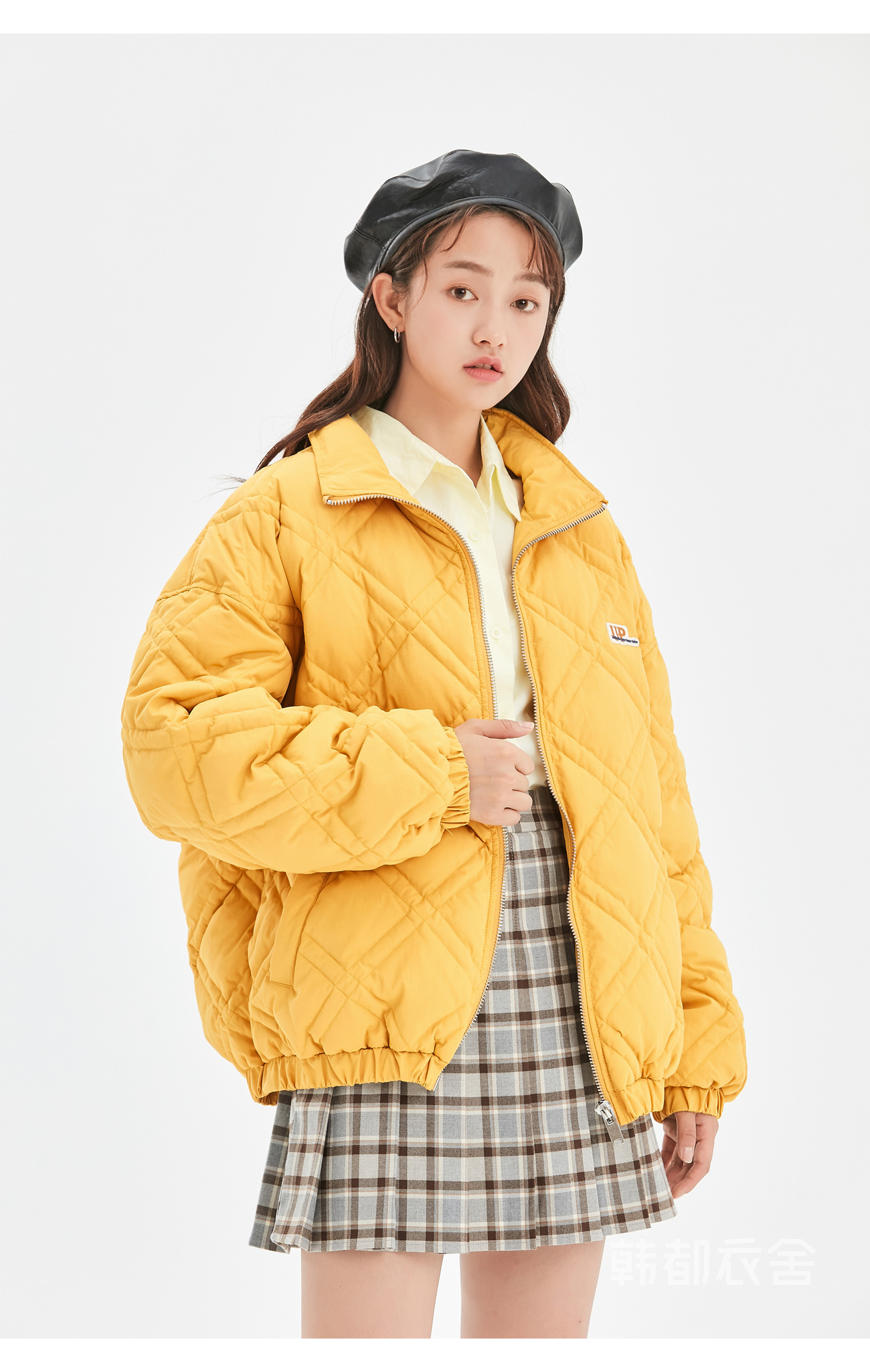 韩都衣舍冬装新款女装短款立领宽松羽绒面包服om81777瑭