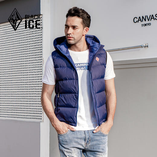 黑冰 F8135 鹅绒背心 冬季休闲保暖坎肩 户外羽绒连帽马甲 男 商品图0