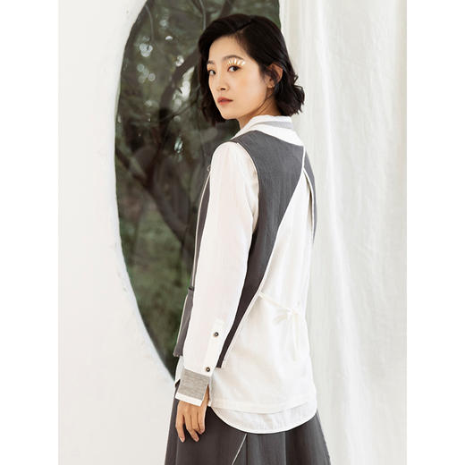 famecoco范可儿马夹背心女气质外搭无袖修身外套F205CA001 商品图1