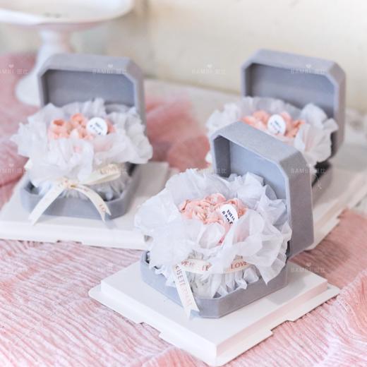 戒指盒花束造型奶油蛋糕 商品图3