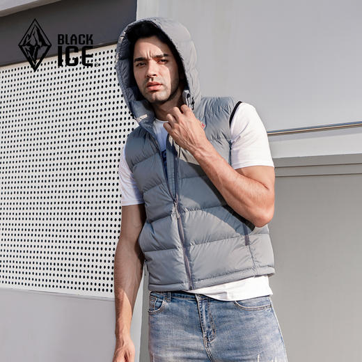 黑冰 F8135 鹅绒背心 冬季休闲保暖坎肩 户外羽绒连帽马甲 男 商品图2