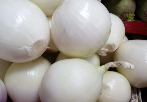 新疆人做饭为何喜欢用洋葱？