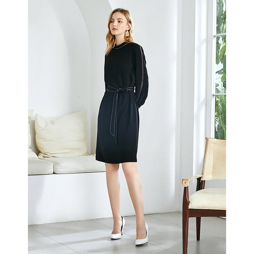 EITIE爱特爱秋季新款通勤时尚宽松显瘦气质百搭收腰连衣裙女6007710 商品图2