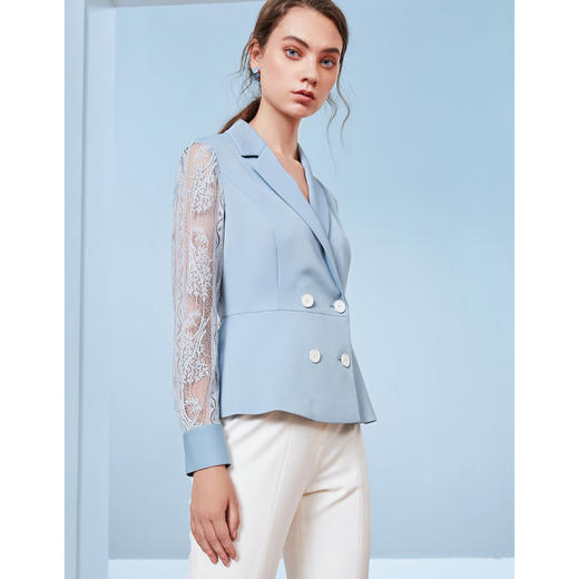 EITIE爱特爱秋季新款洋气镂空蕾丝拼接双排扣收腰西装外套女C2003510 商品图3