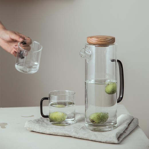 几致玻璃冷水壶北欧高硼简约1l装大号办公室家用凉白开柠檬水壶