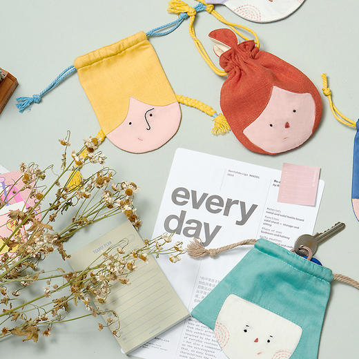 耳机收纳包可爱布艺face收纳包 商品图0