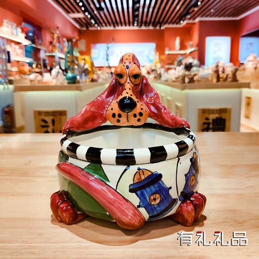 布鲁瓷 温特先生碗 抱碗款 童话摆件家居客厅儿童房装饰品卧室卡通艺术摆件 商品图0