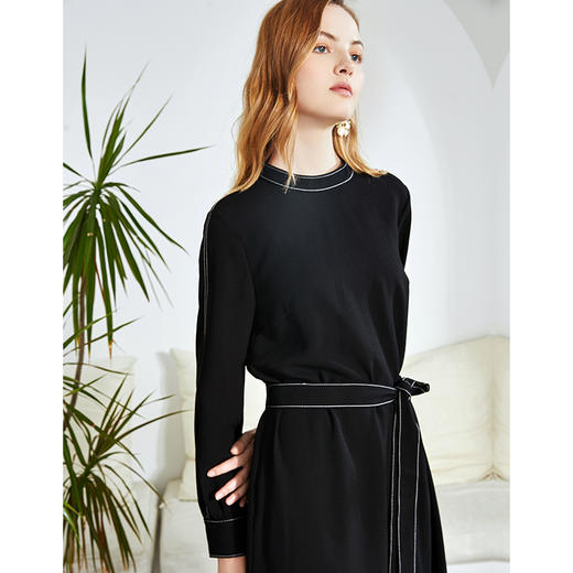 EITIE爱特爱秋季新款通勤时尚宽松显瘦气质百搭收腰连衣裙女6007710 商品图5