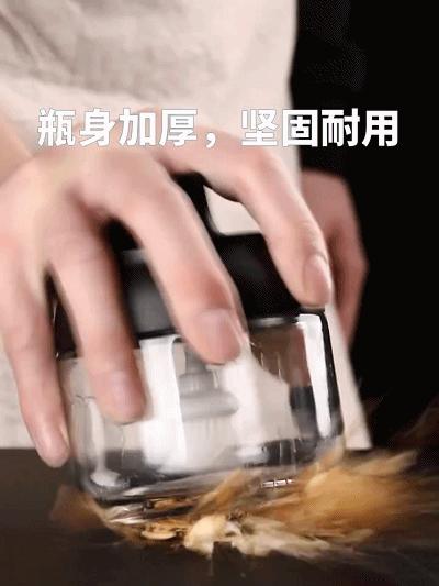 【更便捷的调料瓶】勺盖一体调料罐，单手操作，防潮防漏 商品图2