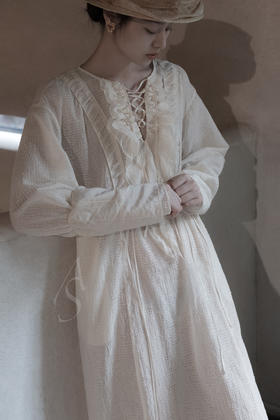 法国高定工坊 PENSEE 橙黄色蝴蝶花耳钉/耳夹（一对）