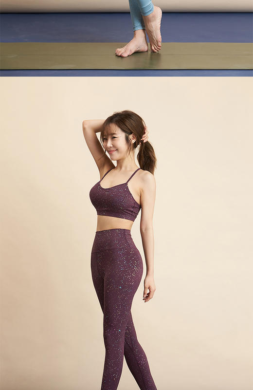 《捡漏专场 不退换 》华威特裸感星空系列瑜伽服套装性感跑步服速干专业健身服当季新款H221105 商品图10