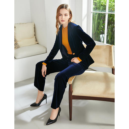 EITIE爱特爱秋季新款洋气复古职业显瘦帅气灯芯绒西装外套女6003711 商品图2