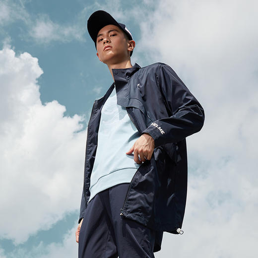 卡尔美男士春秋款中长款连帽夹克 商品图3