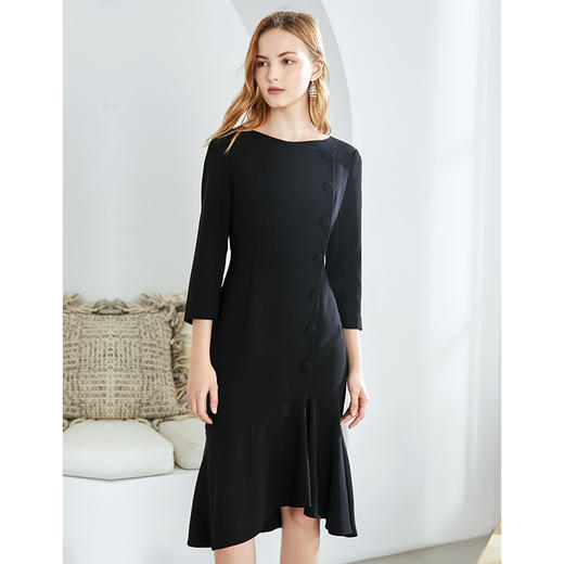 EITIE爱特爱秋季新款优雅通勤百搭收腰包臀鱼尾七分袖连衣裙6007747 商品图9