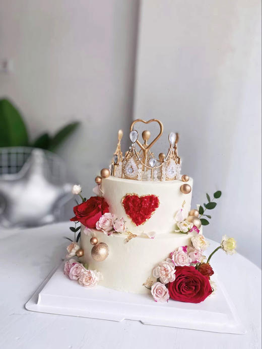 狮子家-网红双层ins风皇冠爱心生日蛋糕 求婚 情人节 纪念日 生日蛋糕 聚会 仪式感必备 商品图0