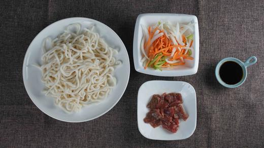 黑椒牛肉乌冬面（半成品） 商品图1