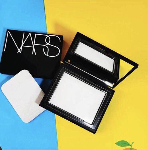 【海关保税直发】美国NARS纳斯流光美肌粉饼/控油定妆裸妆清透不卡粉-会员5折 商品图4
