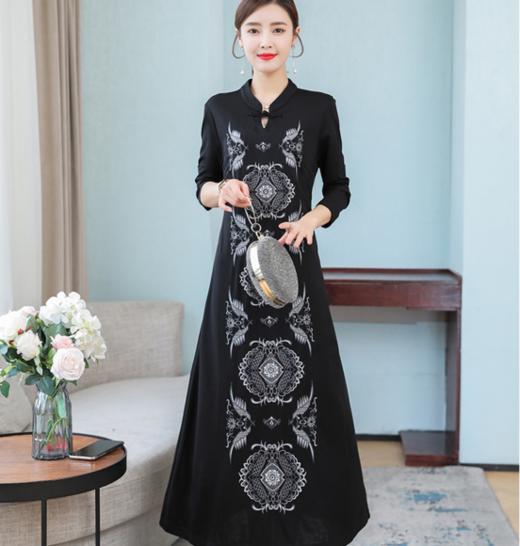 DJ-FS8069秋季新款中式立领盘扣刺绣连衣裙 商品图1