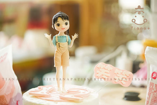 翻糖定制 背带裤少女 商品图1