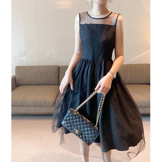  "昨夜星辰" 韩国进口面料 鎏金黑色网纱气质小黑裙连衣裙 商品图0