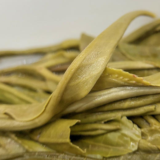 凰馨古茶【落水洞】普洱生茶2020年450年200g 商品图1