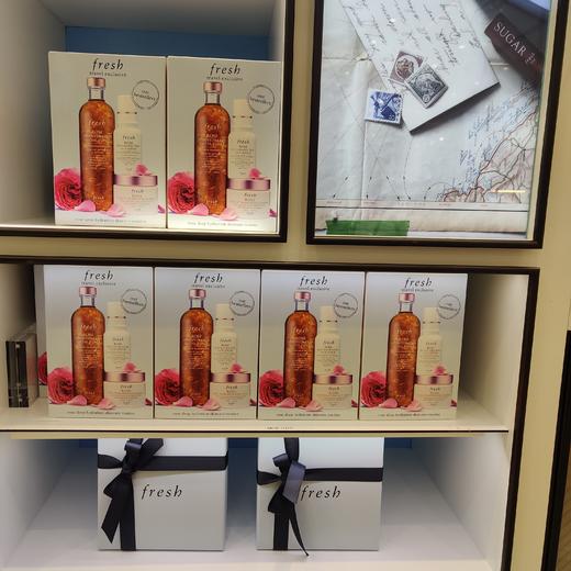 Fresh馥蕾诗玫瑰深层补水保湿三件套装礼盒花瓣水+面霜+精华 商品图2