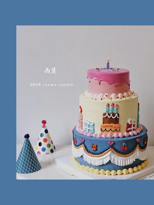 三层卡通手绘蛋糕 商品图0