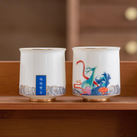 【心中所想，皆达所愿】事事如意国潮茶器礼，锦鲤/青鸟/麋鹿/醒狮，黄金点缀，口沿精致描金，足底大面积片金描边，自用送礼两相宜。 商品图8