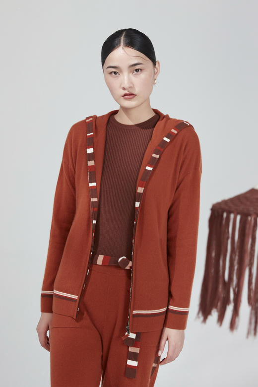  秋冬 拉链带帽运动羊绒针织女开衫 SJF92W204N 商品图0