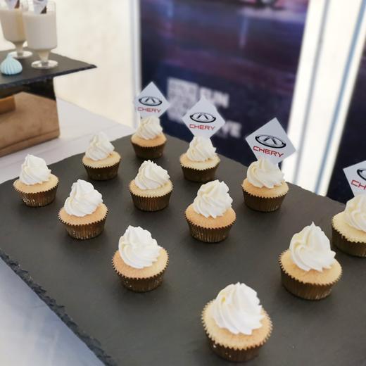 【甜久荟】西式轻松茶歇 午后下午茶享受悠然时光 满足不同味蕾的喜好 8种点心送水果茶 适合30-40人享用 含配送上门 摆台道具和现场服务 仅限上海含郊区 商品图4