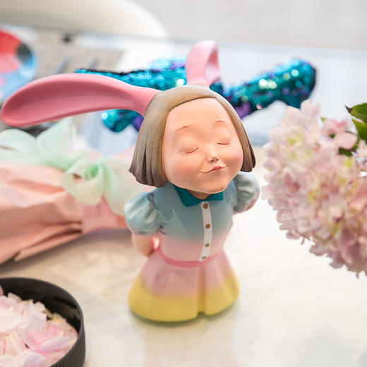 稀奇艺术 《我看到了幸福》桌面摆件限量签名创意雕塑艺术衍生品 商品图1