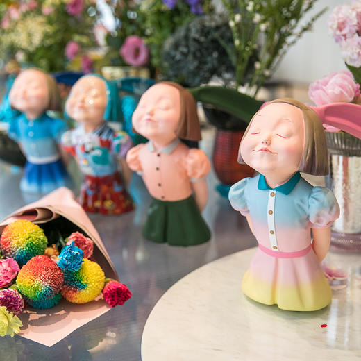 稀奇艺术 《我看到了幸福》桌面摆件限量签名创意雕塑艺术衍生品 商品图2