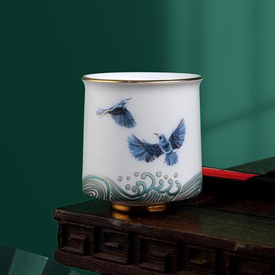 【心中所想，皆达所愿】事事如意国潮茶器礼，锦鲤/青鸟/麋鹿/醒狮，黄金点缀，口沿精致描金，足底大面积片金描边，自用送礼两相宜。 商品图3