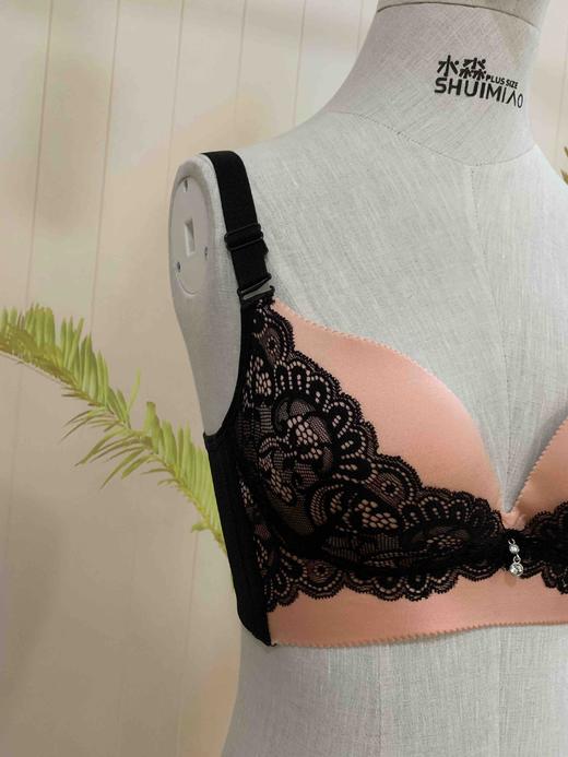 慕域 花之密语无钢圈 健康内衣 蕾丝内衣 商品图1