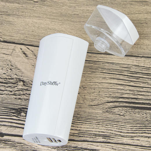 DayShow纳米补水仪器N7便携式冷喷蒸脸器美容仪补水喷雾器小喷喷 补水美白 20ML LED 便携充电 应急充电宝~彩蝶泉 商品图4