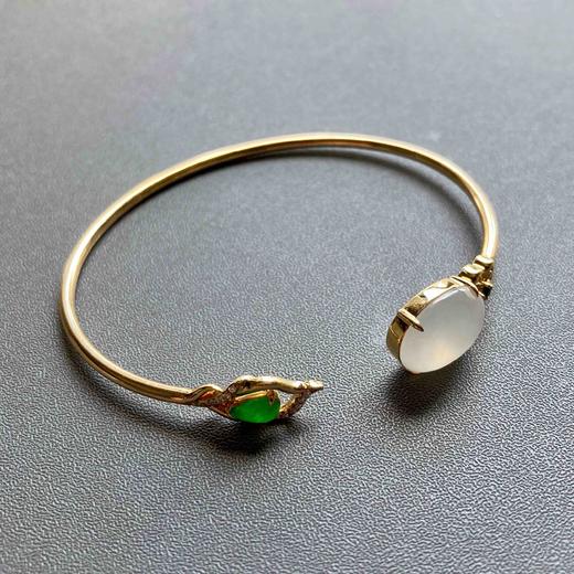 冰种翡翠鸽子蛋阳绿水滴手镯18k黄金钻石镶嵌 商品图6