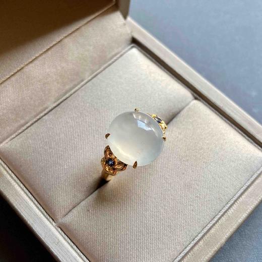 冰种翡翠鸽子蛋戒指18k黄金蓝宝石镶嵌 商品图0